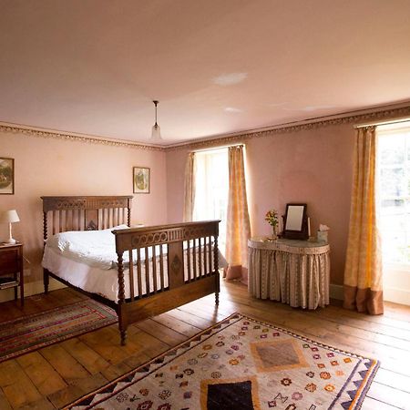 Ashley Court Guest House ทิเวอร์ตัน ภายนอก รูปภาพ